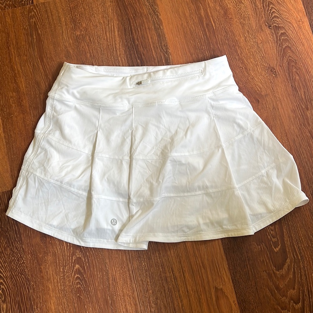Lulu Lemon Pace Rival Mid-Rise White Skirt